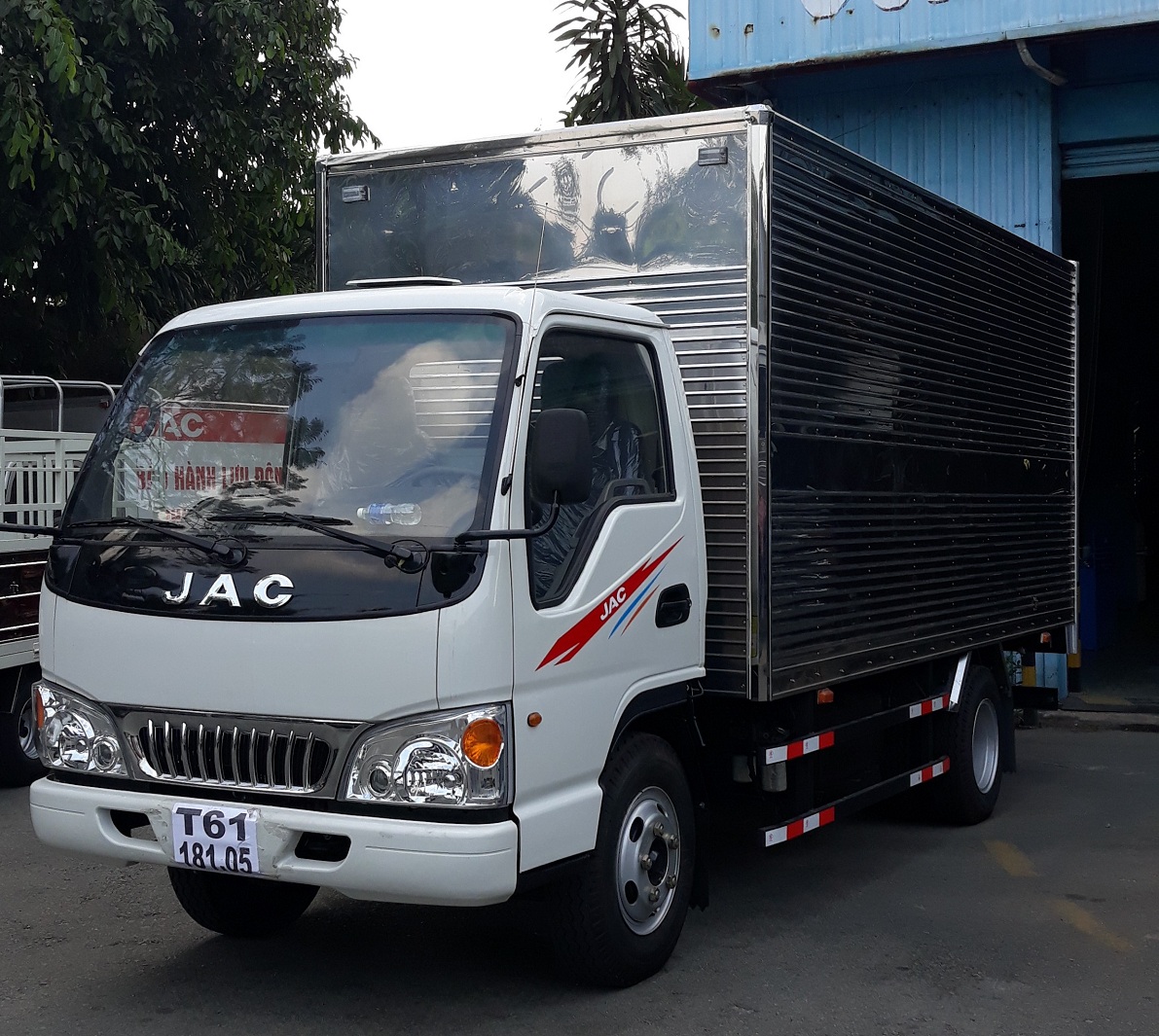 xe tải jac 2t4 2018 L250