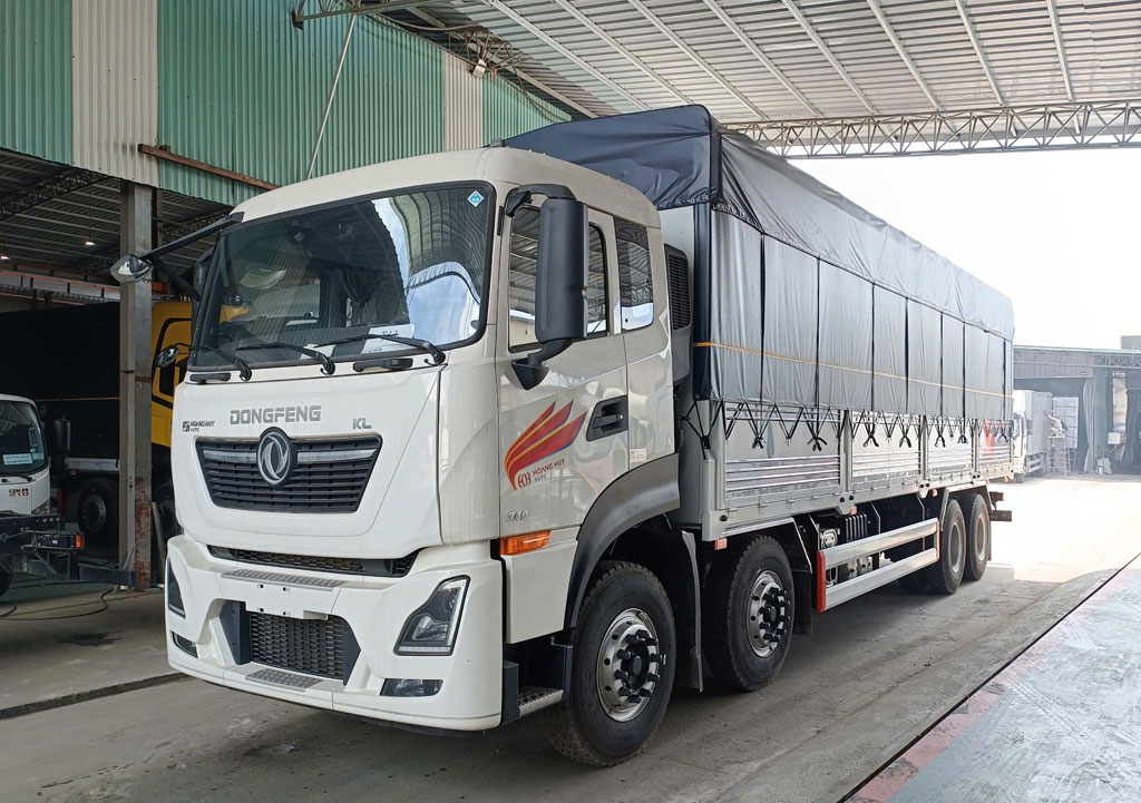 xe tải dongfeng 4 chân