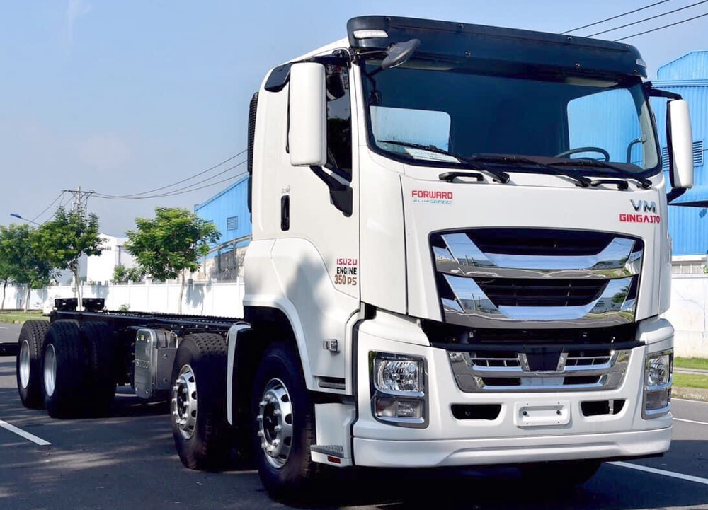 xe tải isuzu 4 chân 18 tấn