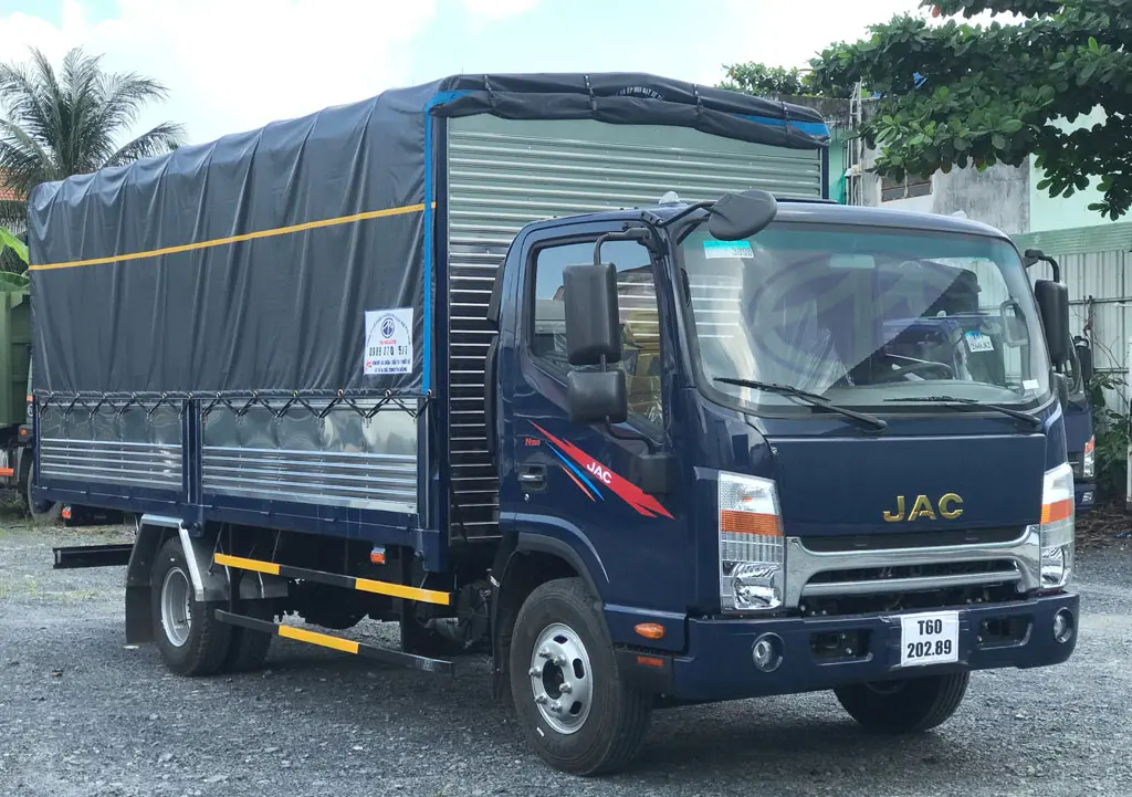 XE TẢI JAC 4T9/ 4.9 TẤN THÙNG 5M2 - Thiết kế ngoại thất hiện đại, sang trọng