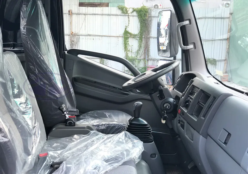 XE TẢI JAC 4T9/ 4.9 TẤN THÙNG 5M2 - Kích thước lòng thùng hàng chi tiết và rộng rãi