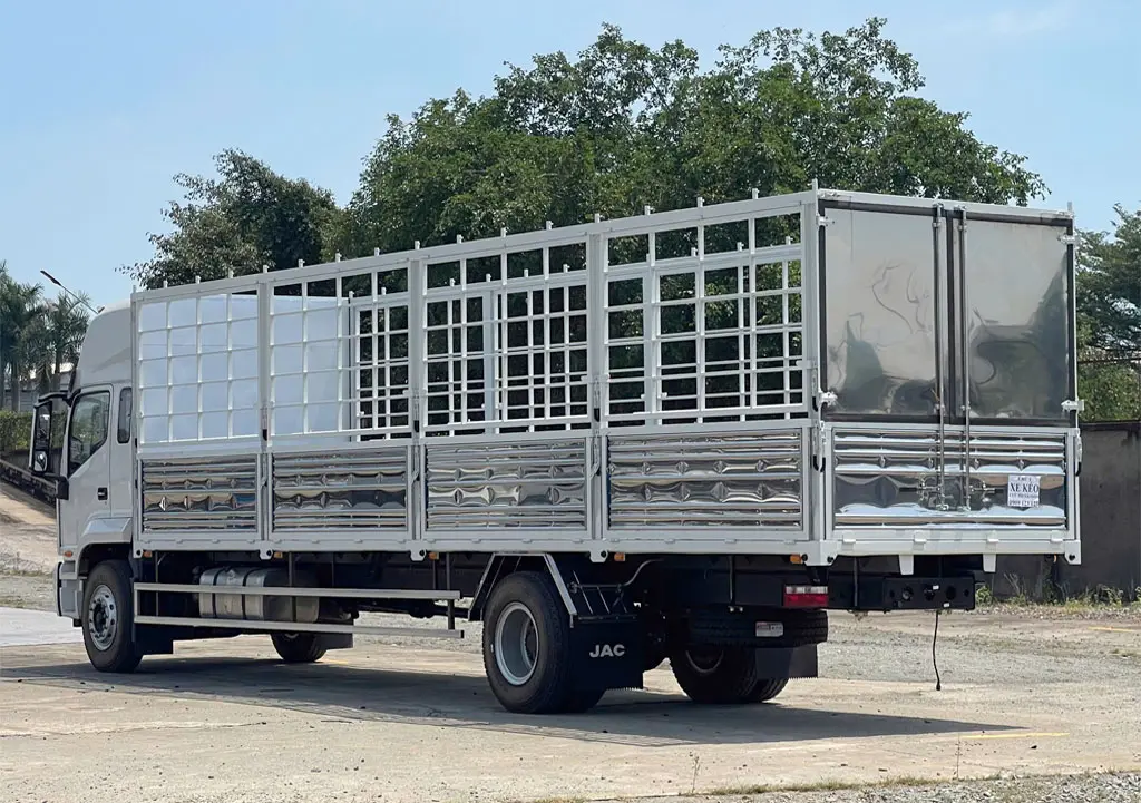 XE TẢI JAC DAWOS 7.8 TẤN THÙNG DÀI 9M9 - Khung gầm chassi thép cường lực chịu tải tốt