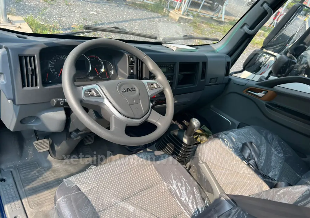 Xe Tải JAC 3.5 Tấn N350 Thùng Lửng - Kích thước lòng thùng hàng chi tiết và rộng rãi Xe Tải JAC 3.5 Tấn N350 Thùng Lửng - Kích thước lòng thùng hàng chi tiết và rộng rãi