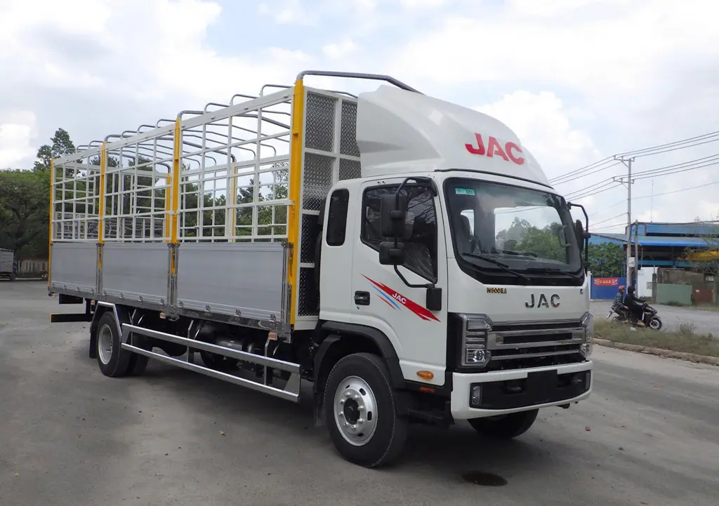 XE TẢI JAC 9 TẤN N900 E5 THÙNG BỬNG NHÔM - Thiết kế ngoại thất hiện đại, sang trọng
