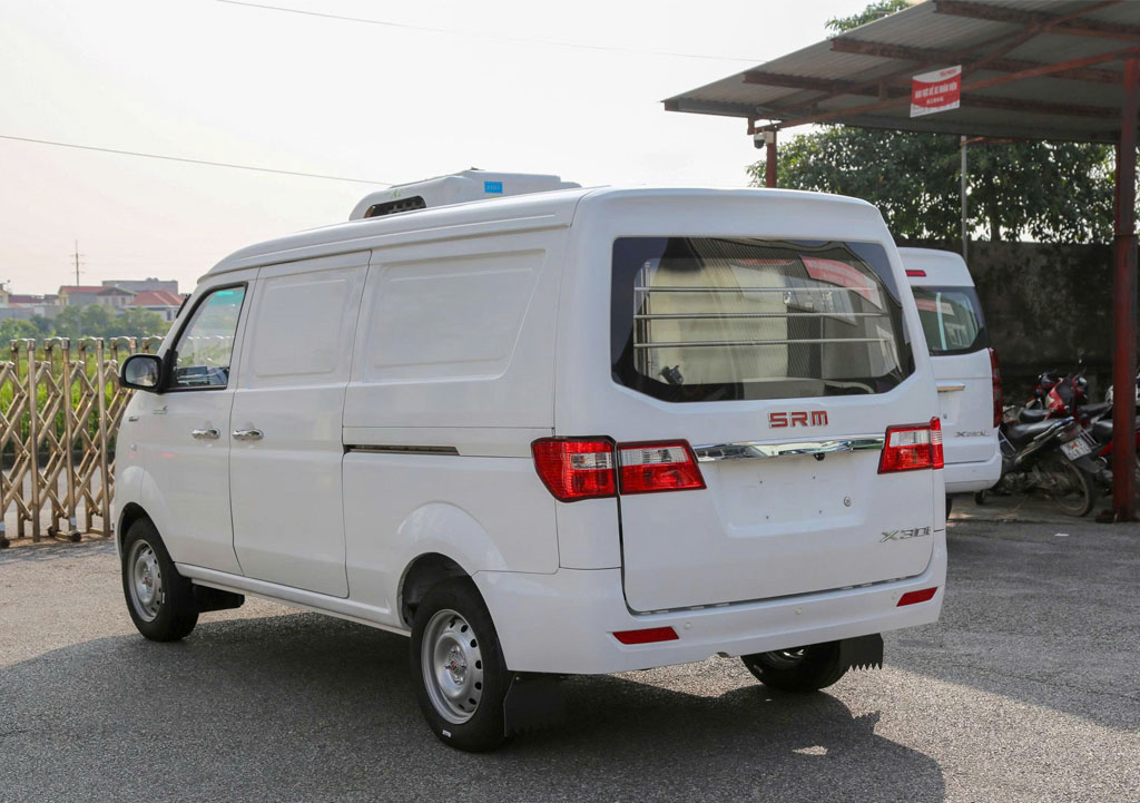 xe tải van đông lạnh
