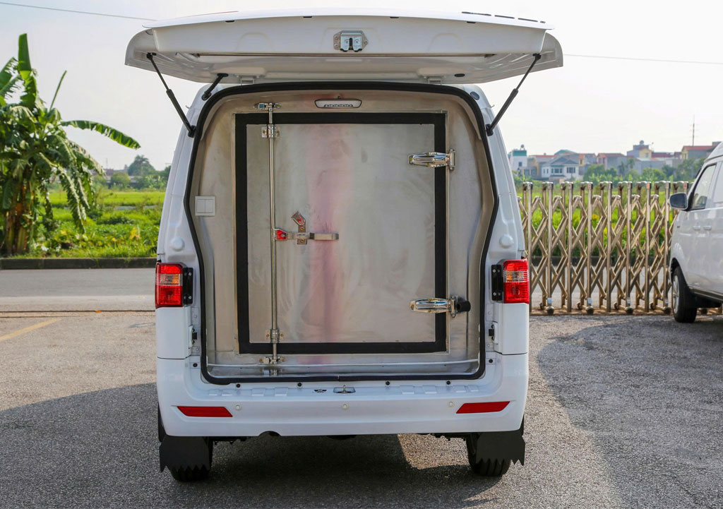 xe tải van đông lạnh