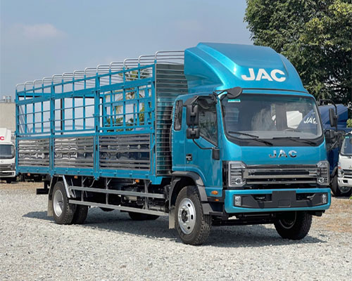 Xe Tải JAC 9 Tấn E5 Thùng Bạt Động cơ Cummins 210Hp