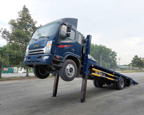 Xe JAC N900 Nâng Đầu Chở Máy Công Trình