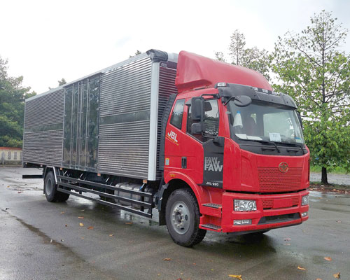 Xe Tải Faw J6L 7.6 Tấn Thùng Kín Dài 9M9 - Cao 2M52