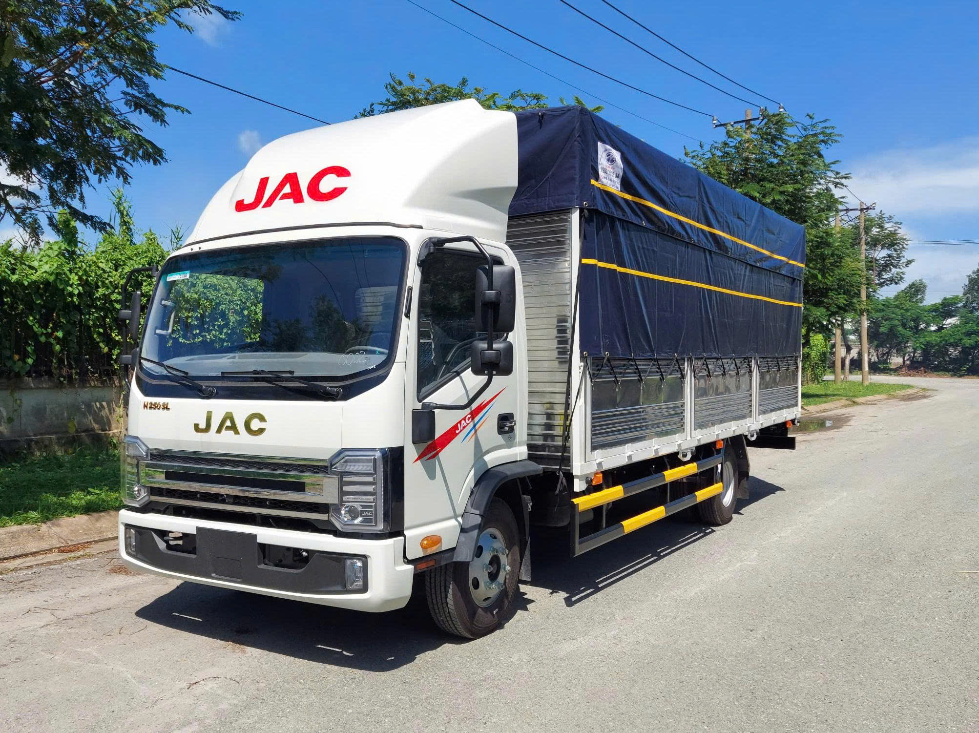 Xe Tải JAC N250SL Thùng Đà Lạt