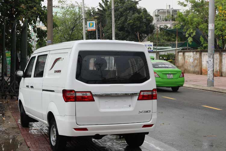 Xe bán tải van Dongben 5 chỗ Công nghệ Mỹ