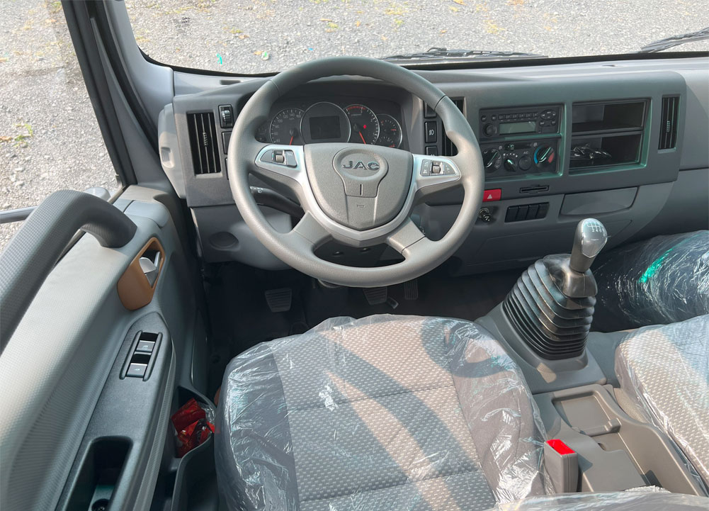 jac n800s chở gà