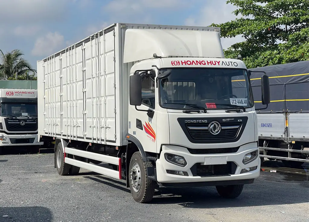 XE TẢI DONGFENG THÙNG PALLET CAO 2M58 - Kích thước lòng thùng hàng chi tiết và rộng rãi