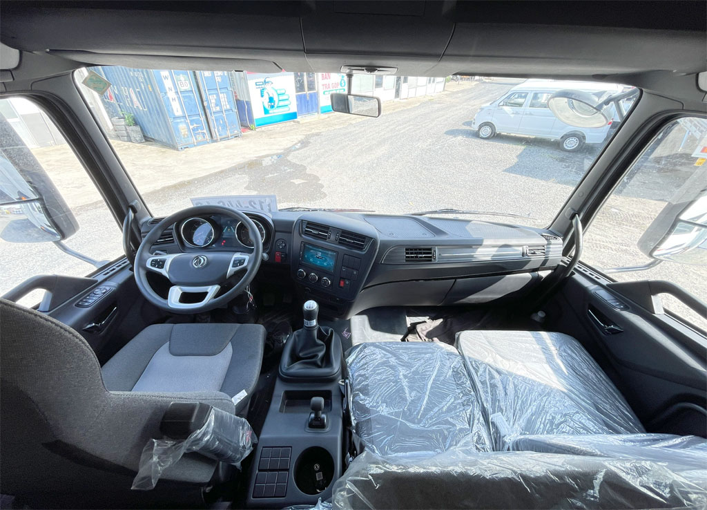xe dongfeng chở pallet