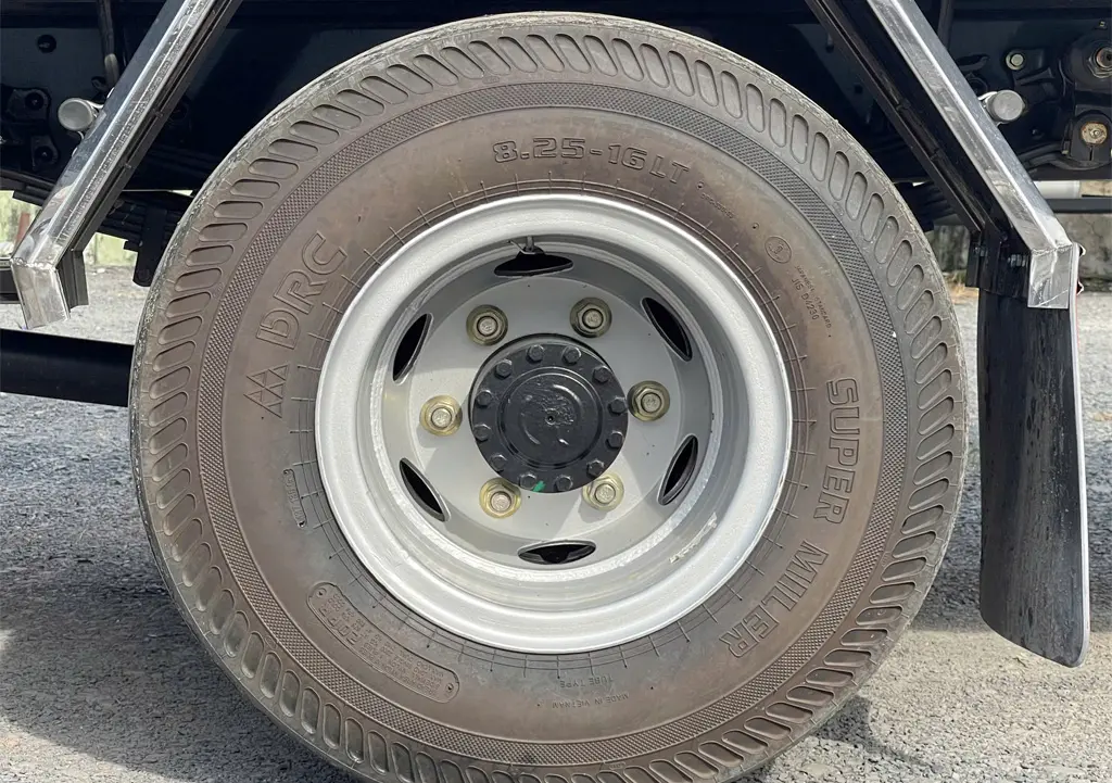 XE TẢI FAW 8.5 TẤN BỬNG NHÔM 6M2 - Bán xe chính hãng giá tốt nhất thị trường toàn quốc XE TẢI FAW 8.5 TẤN BỬNG NHÔM 6M2 - Bán xe chính hãng giá tốt nhất thị trường toàn quốc