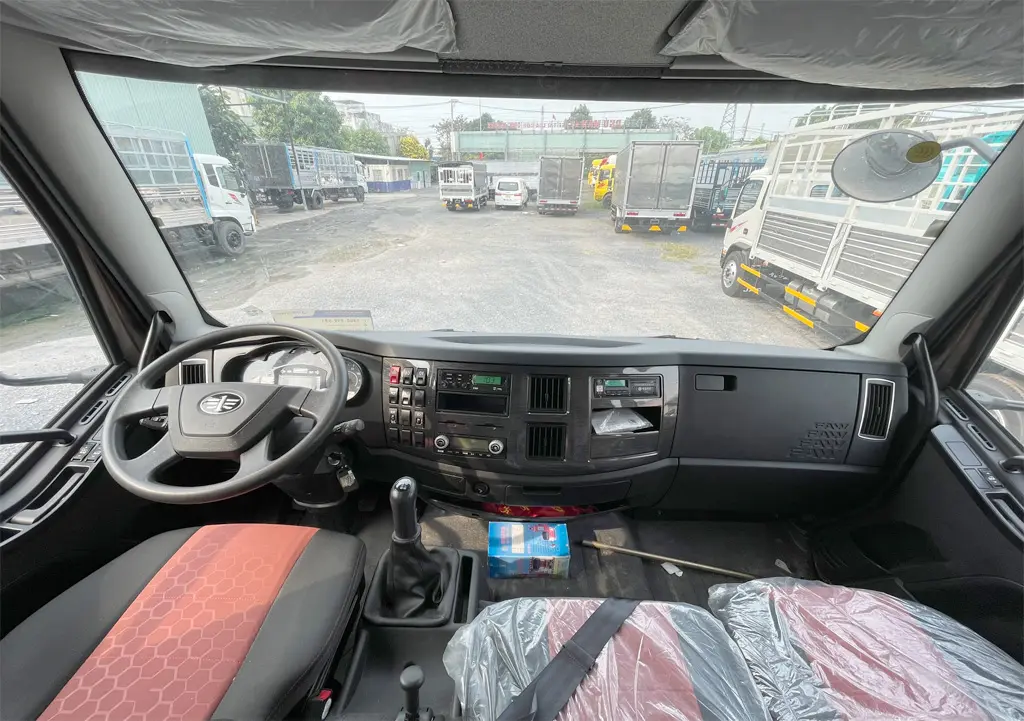 XE TẢI FAW CHỞ Ô TÔ J6L220HP - Khung gầm chassi thép cường lực chịu tải tốt