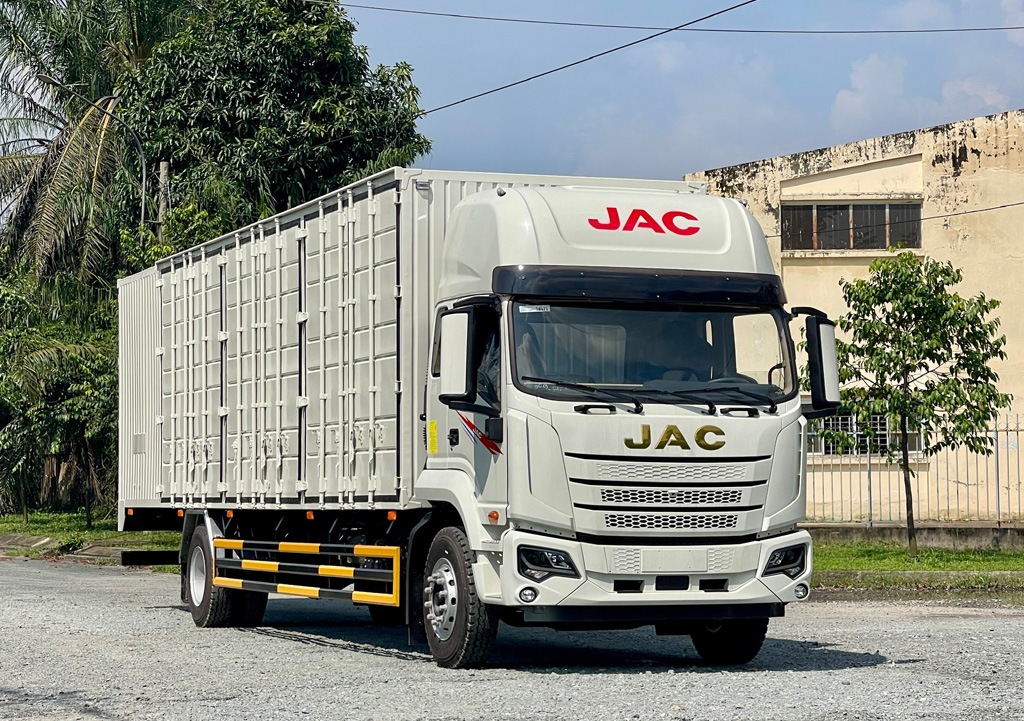 xe jac dawos thùng kín