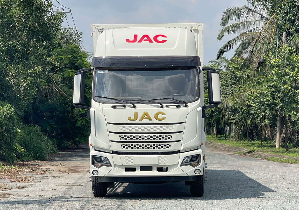 xe jac dawos thùng kín