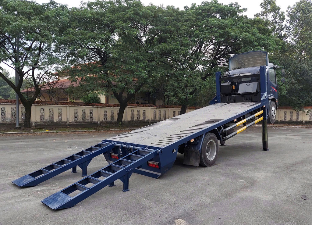 xe jac nâng đầu
