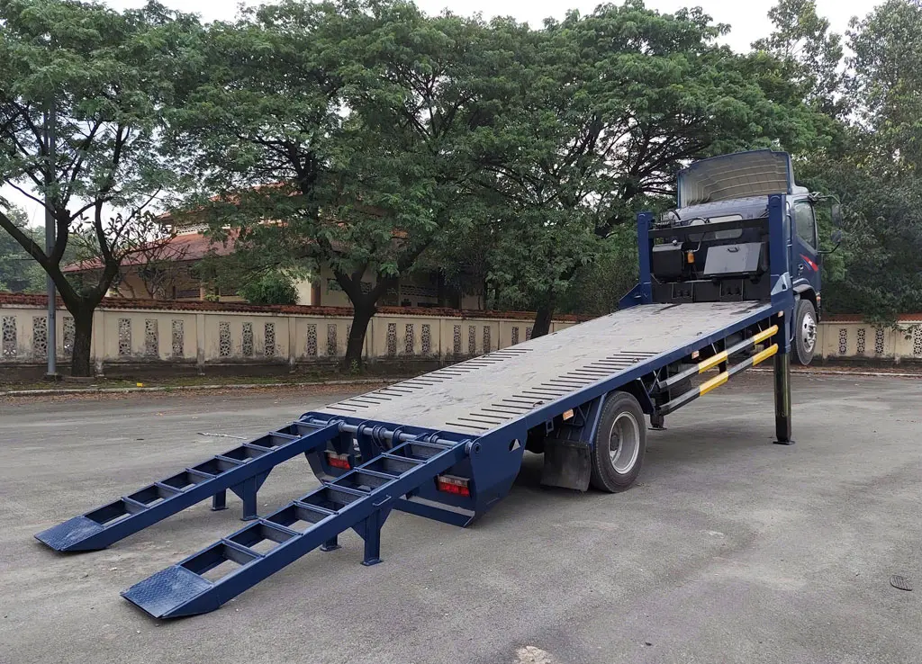 Xe JAC Nâng Đầu Chở Máy Công Trình - Khung gầm chassi thép cường lực chịu tải tốt
