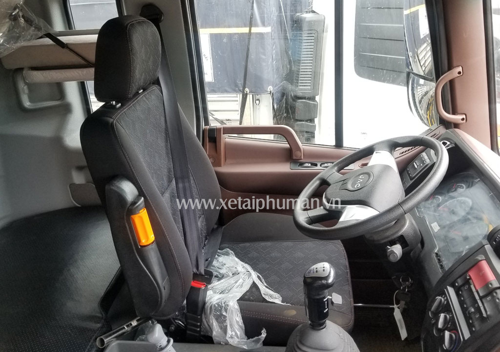 xe tải jac 3 chân