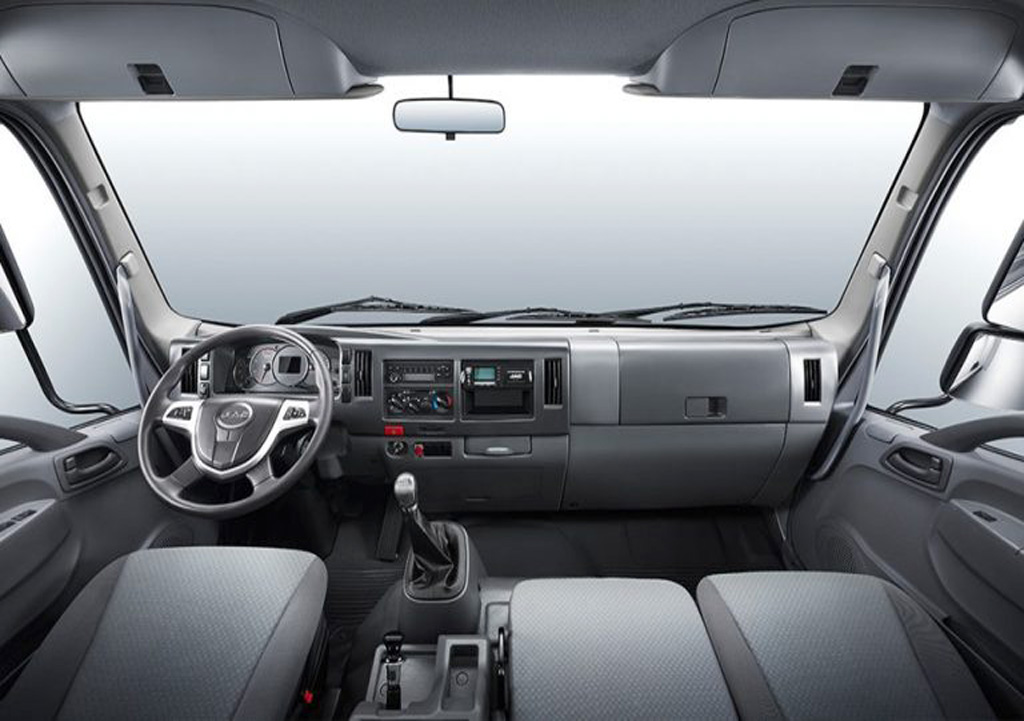 xe tải jac chở gà 3.5 tấn