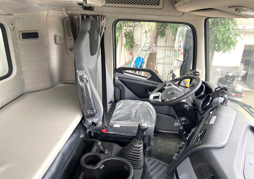 xe tải dongfeng 3 chân