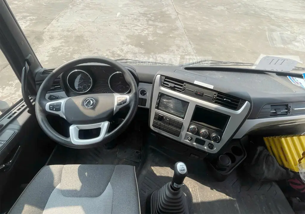 Xe Tải Dongfeng 4 Chân 17.9 Tấn Thùng 9M7 - Khung gầm chassi thép cường lực chịu tải tốt