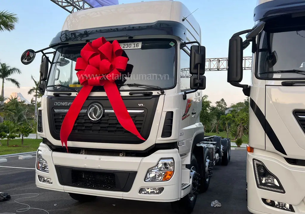 XE TẢI DONGFENG 5 CHÂN 360HP - Kích thước lòng thùng hàng chi tiết và rộng rãi