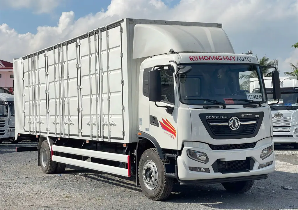 XE TẢI DONGFENG THÙNG CONTAINER 9M9 CAO 2M52 - Thiết kế ngoại thất hiện đại, sang trọng