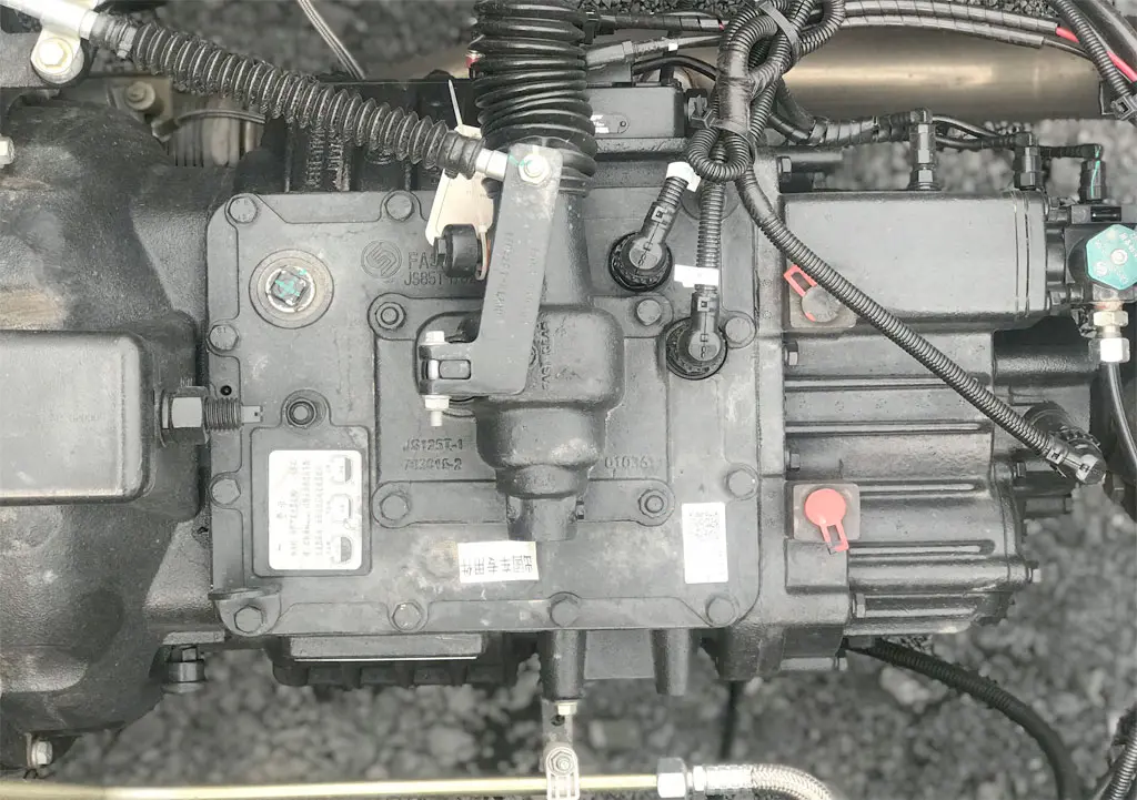 XE TẢI DONGFENG 8 TẤN THÙNG DÀI 9M9 - Giá lăn bánh kèm chương trình khuyến mãi mới nhất