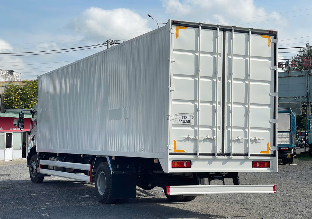 xe dongfeng chở pallet