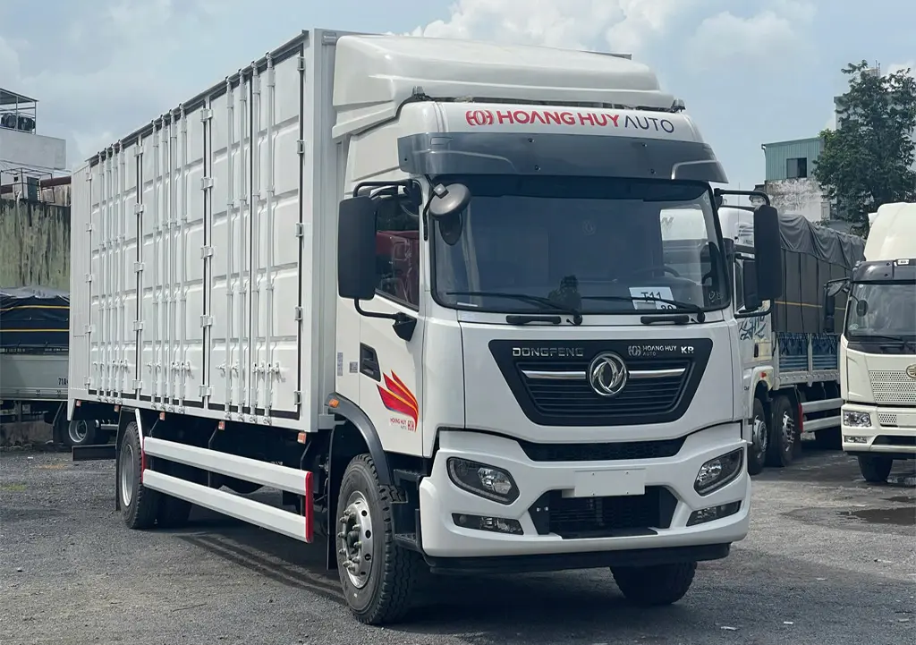 XE TẢI DONGFENG KR220 7 TẤN THÙNG KÍN 9M9 - Kích thước lòng thùng hàng chi tiết và rộng rãi