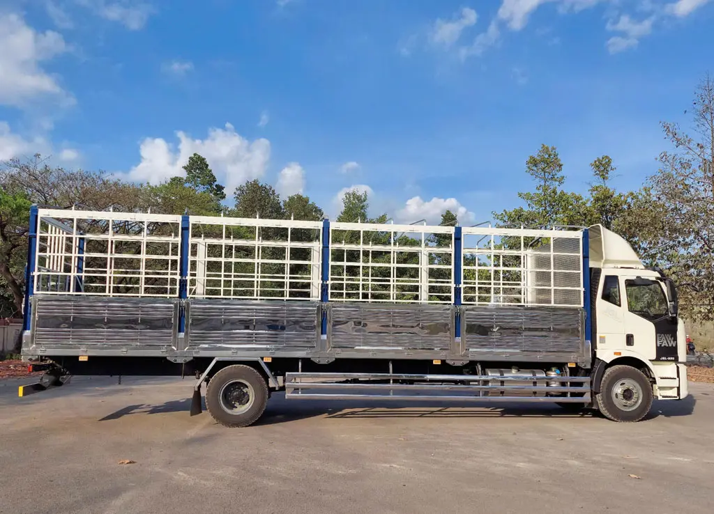 XE TẢI FAW 7.5 TẤN THÙNG DÀI CAO 2M5 - Khung gầm chassi thép cường lực chịu tải tốt