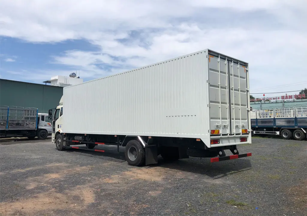XE TẢI FAW CHỞ PALLET CHƯA CẤU KIỆN ĐIỆN TỬ - Khung gầm chassi thép cường lực chịu tải tốt