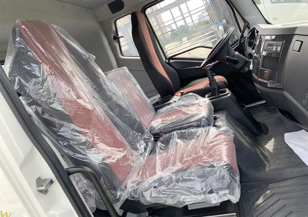 XE TẢI FAW CHỞ PALLET CHƯA CẤU KIỆN ĐIỆN TỬ - Bán xe chính hãng giá tốt nhất thị trường toàn quốc