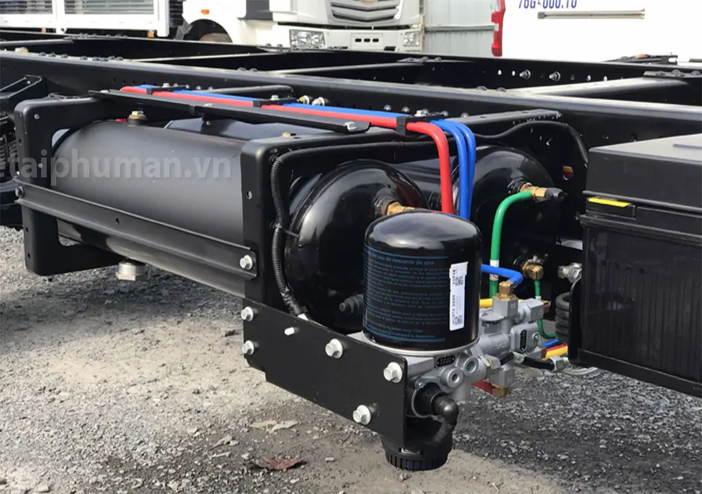 Xe Tải JAC Chở Gia Cầm 6.5 Tấn (JAC N800S Chở Gà Vịt) - Hình ảnh chi tiết góc nhìn 15