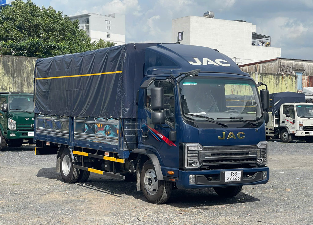 xe tải jac 2.4 tấn