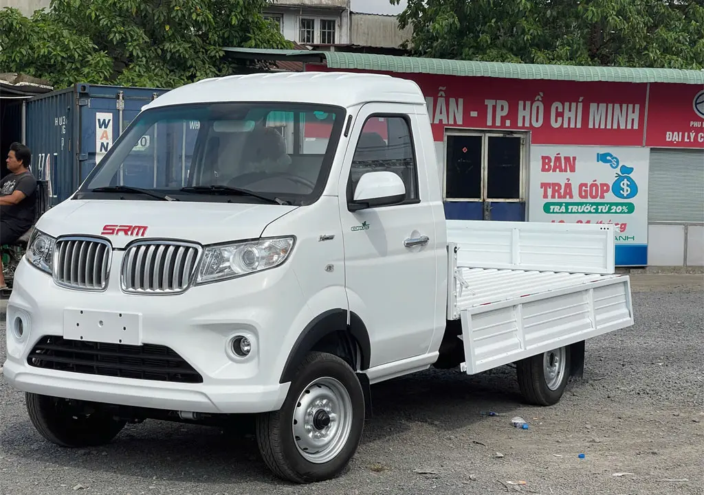 XE TẢI SRM T20A 990KG THÙNG DÀI 2M7 - Kích thước lòng thùng hàng chi tiết và rộng rãi