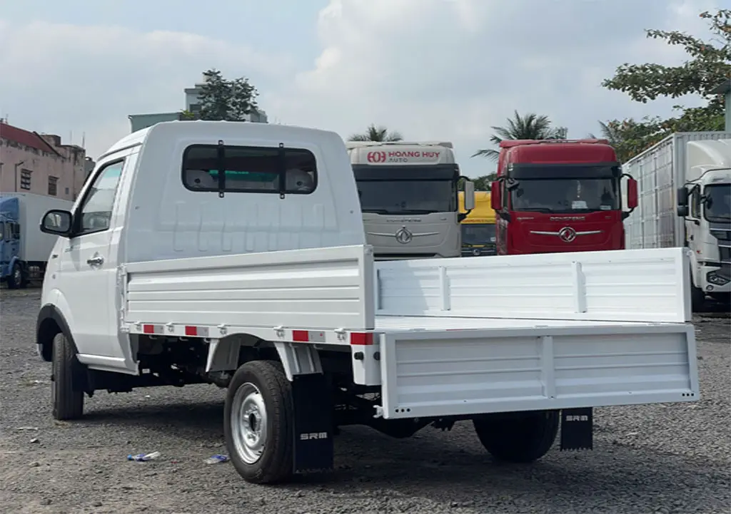 XE TẢI SRM T20A 990KG THÙNG DÀI 2M7 - Hệ thống phanh và lốp xe an toàn vượt trội