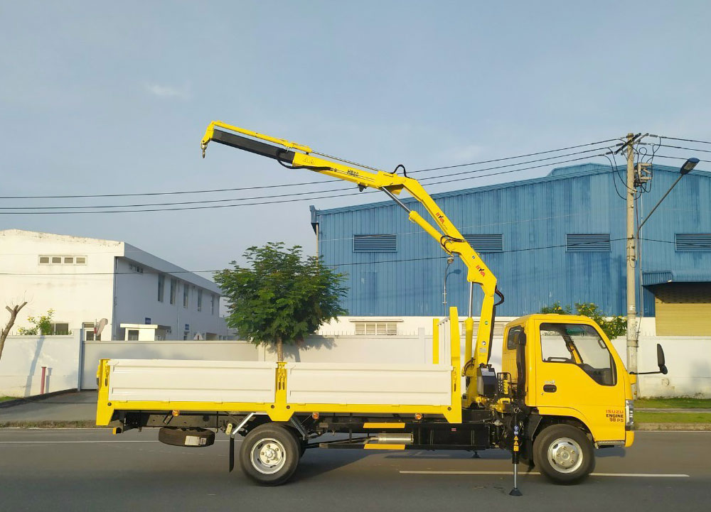 xe cẩu 2 tấn
