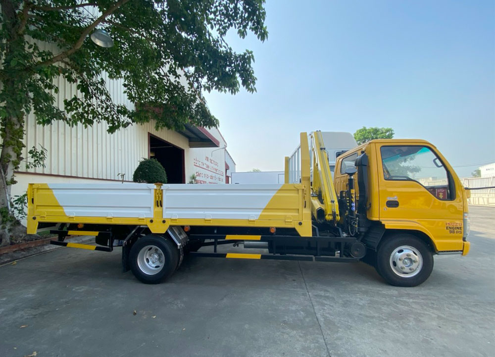 xe cẩu 2 tấn